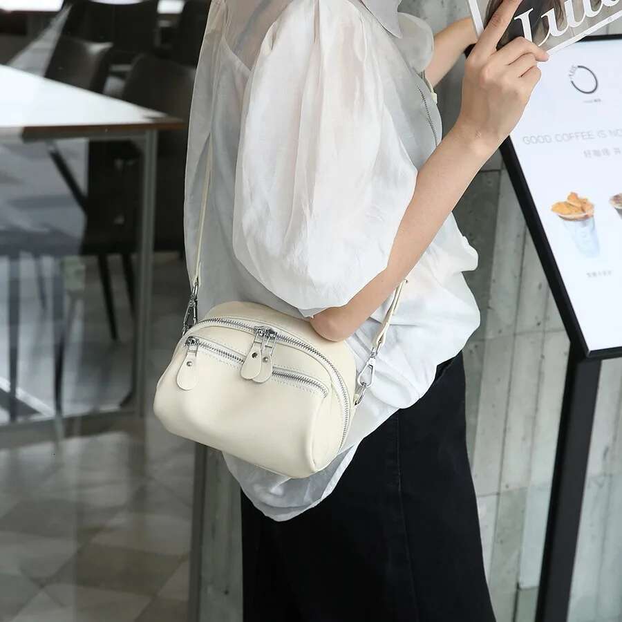 Leather Small Women 2024 New Retro Niche Design Cowhide Women's High-Grade Soft Leather Crossbody Bag