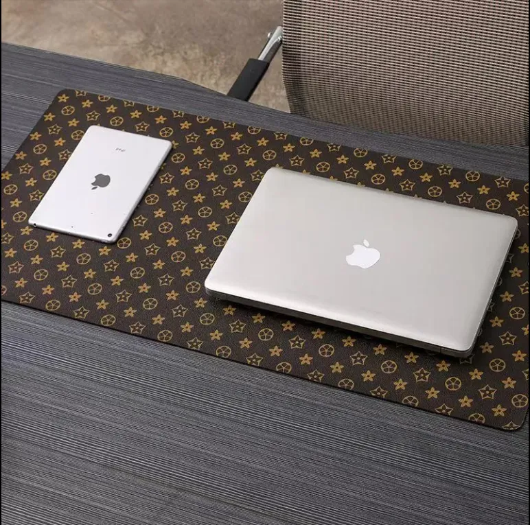 Vintage printed leather oversized waterproof and oil-proof desktop mat Computer desk mat mouse mat coffee table table cloth
