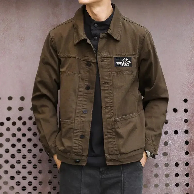 Korea Casual Button Denim Jackets Man Low Cost Trendy Price Stylish Washed On Board One Piece Original Cowboy Coat for Men 250210