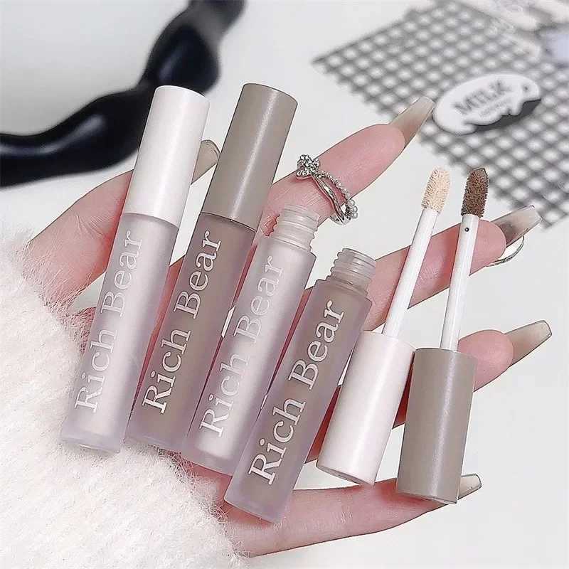 Matte outline bronze rod long-lasting natural high gloss brown nose shadow cream bright and bright makeup and cosmeticsW250217