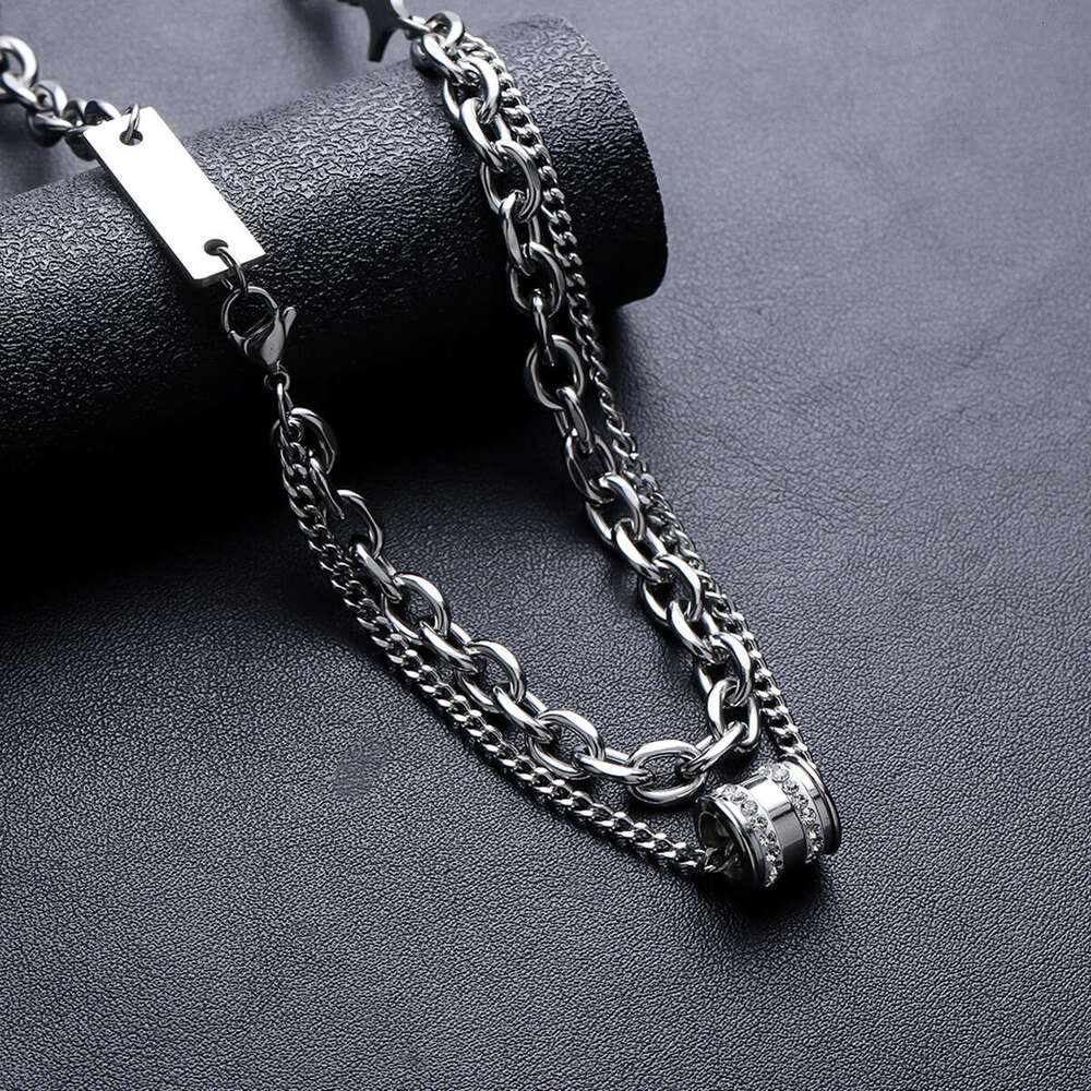 Transport bead pendant, double-layer stacked necklace, men's new niche design, simple exquisite, versatile and high-end collarbone chain