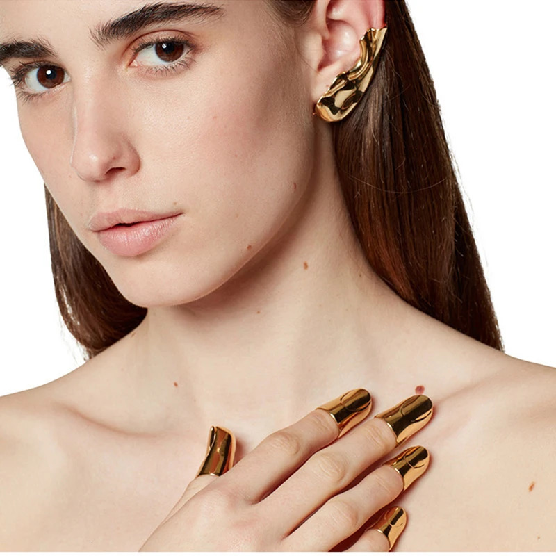 Punk Vintage Half Ear Contour Metal Clip Stud Earrings For Women girls Bones Fashion Earring Jewelry Gift 250213