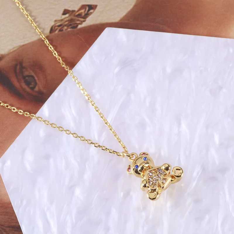 Pendant Necklaces KS European and American New Retro Fashion Fun Creative Cartoon Shining Heart Cute Bear Shape Necklace J250217N65U