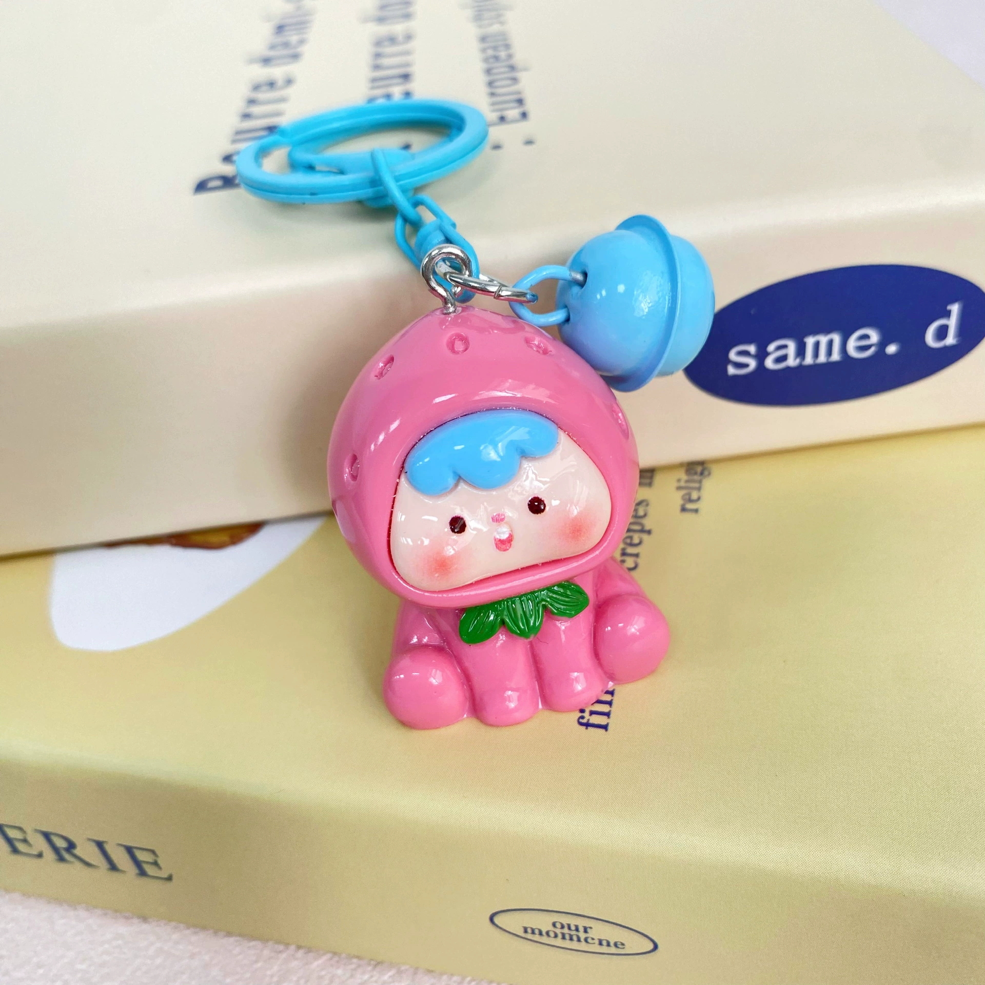 New three-dimensional fruit cub bell keychain girlish heart student accessories best friend gift pendant couple pendant