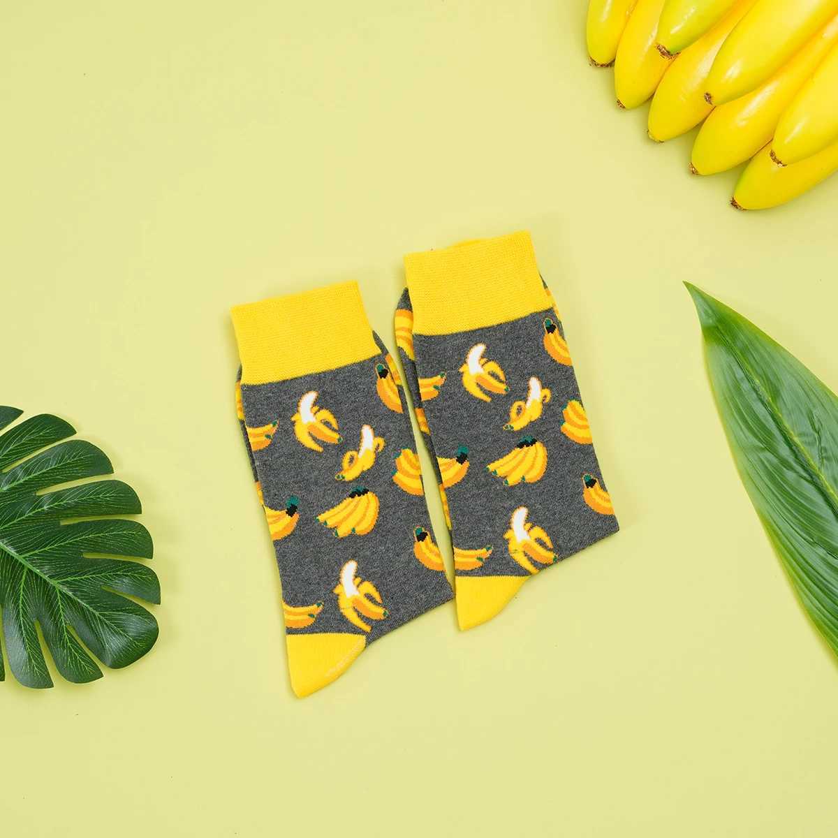 Pair Unisex Fashionable Creative Full Banana Print Breathable Middle Tube Socks For Daily Suit In All Seasons W250217
