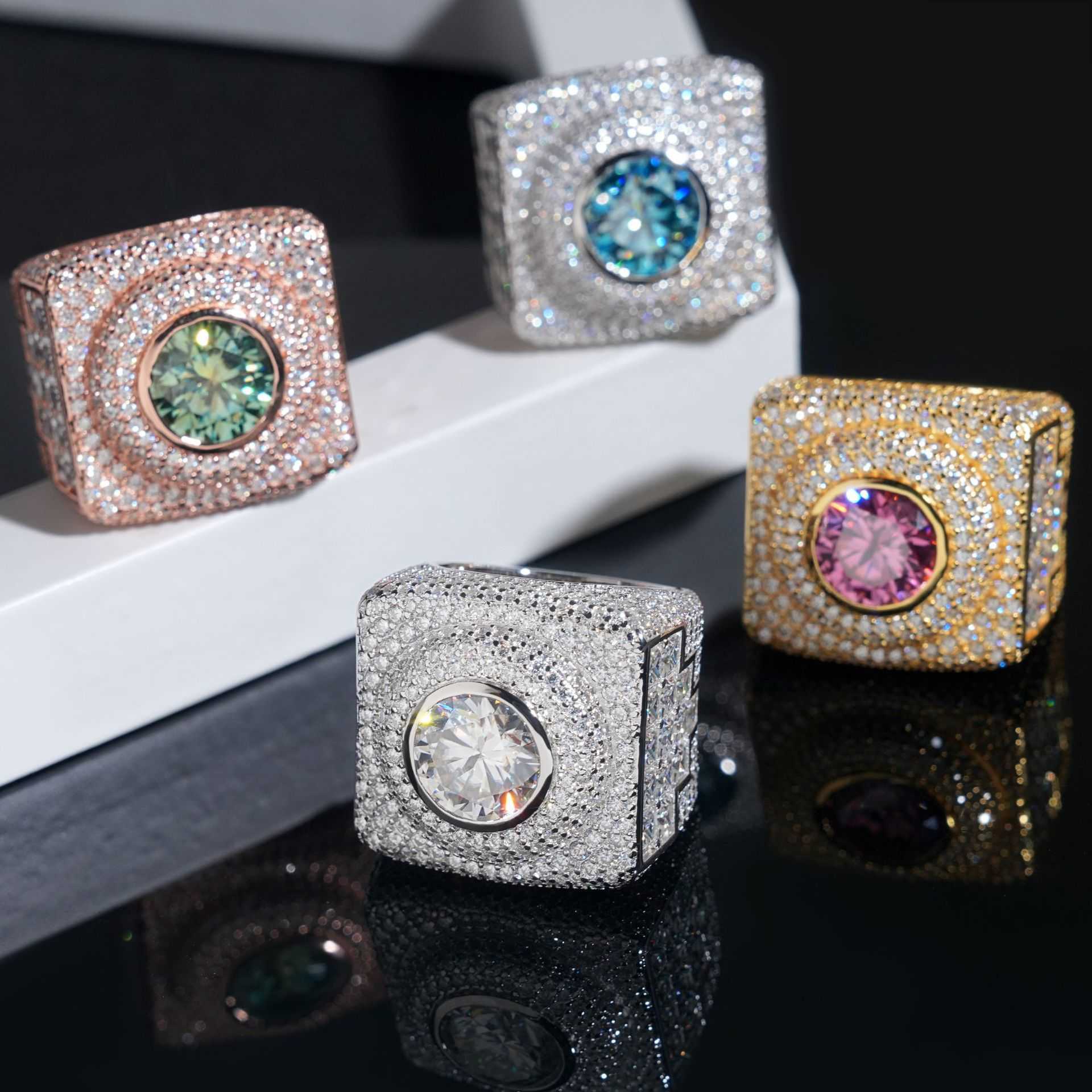 Hip hop new S925 silver inlaid main stone 4ct color Mozambique ring mens trendy accessory