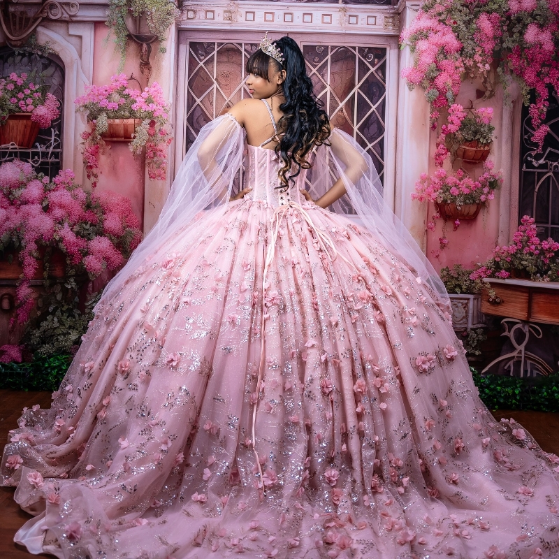 Pink Shiny Quinceanera Dresses Ball Gown Spaghetti Strap Sequin Applique Flower Beading Crystal Tull Party Birthday Sweet 16 Dress Vestidos 15 de anos