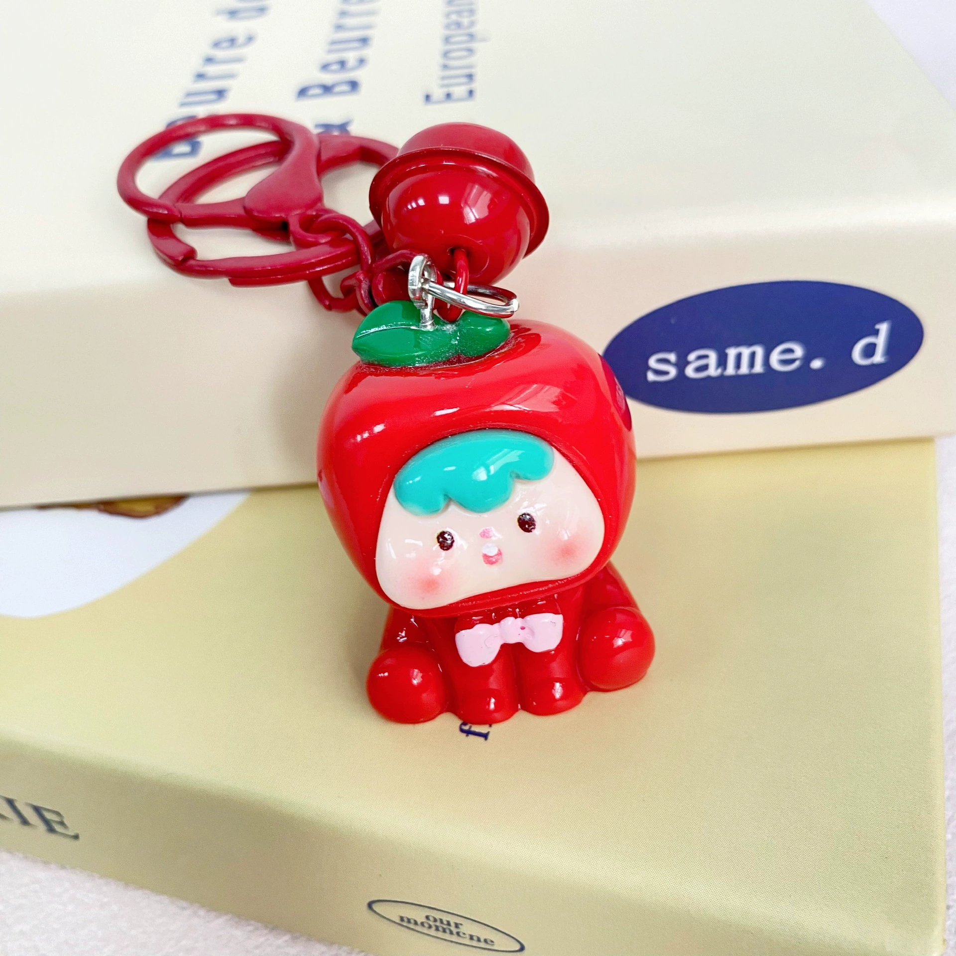 New three-dimensional fruit cub bell keychain girlish heart student accessories best friend gift pendant couple pendant