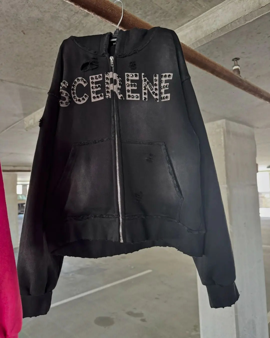 Oversized Letter Pattern Rhinestones Sweatshirt Y2k Clothes Gothic Punk Hole Black Hoodies Men and Women Casual Zip Up Hoodie 250213