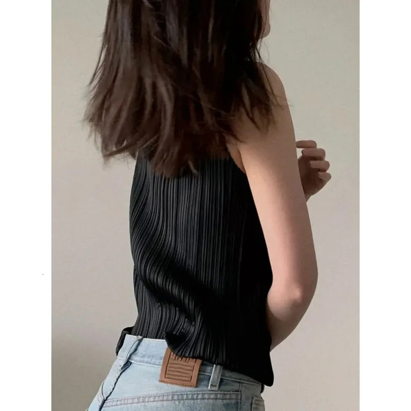 Miyake Pleated Elegant Fashion Temperament Solid Color Half High Neck Sleeveless Womens Vest Summer Breathable Top 250213