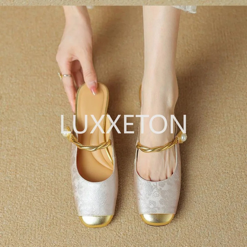 Women Baotou Half Slippers Summer Elegant Artificial Leather Barefoot Print Women Outdoor Fashion Low Heel Slippers 250213