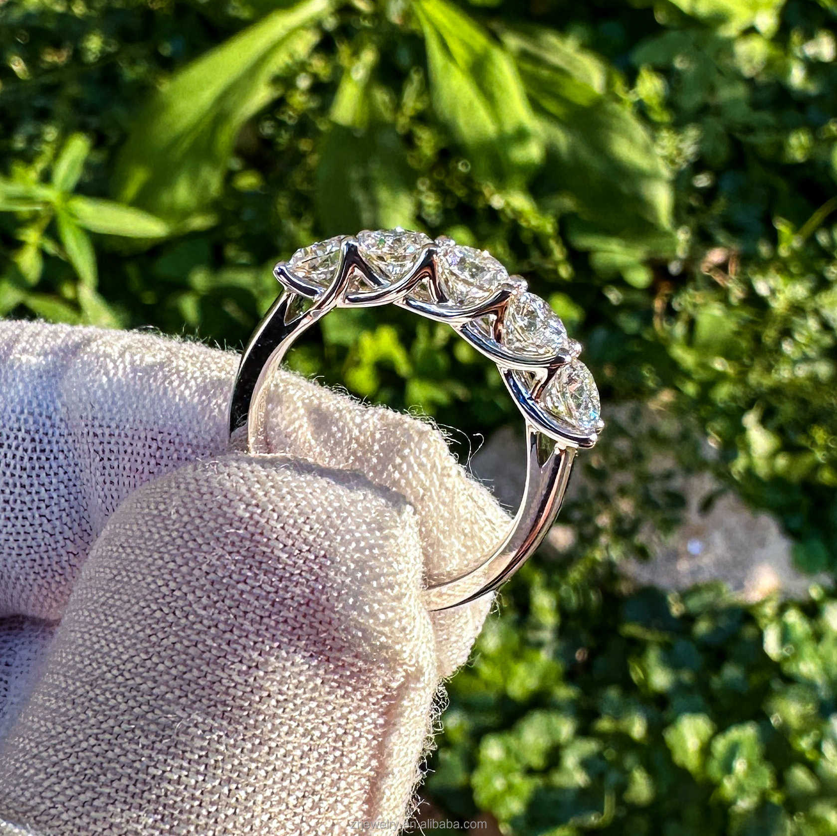 Gia IGI Certified Lab Grown Diamond 9K 14K 18K Pure Gold 3MM Round Band Ring Lab-Grown Diamond Ring