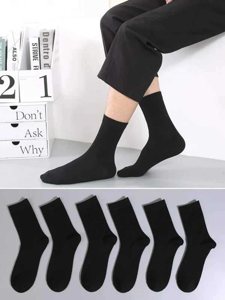 6 pairs of solid color mens mid length socks fashionable and comfortable classic autumn black business socks high-quality mens short socks W250217