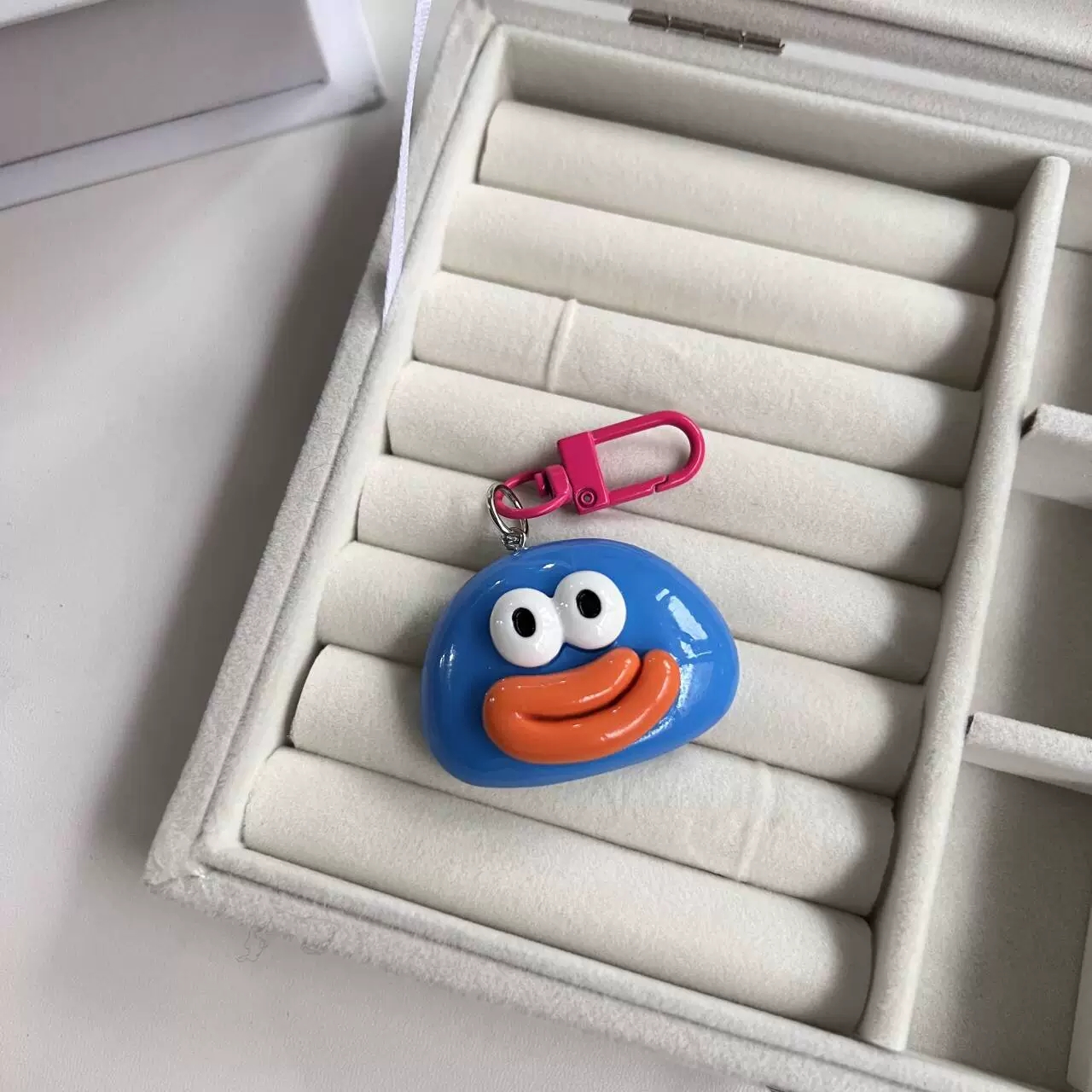 Geometric Big Mouth Keychain Cute Car Pendant Resin Doll Student Couple Backpack Bag Hanging Accessories