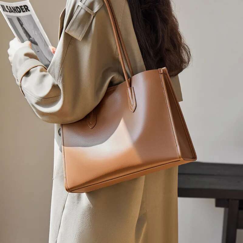 2025 New Autumn/Winter Large Capacity Premium Shoulder Bag
