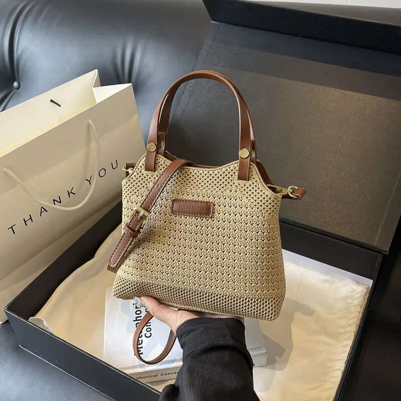 New Women s Fashion Woven Women s leisure Handbag trend Brand Designer Wallet Comparison Summer New Women s Slant Shoulder Bag Travel