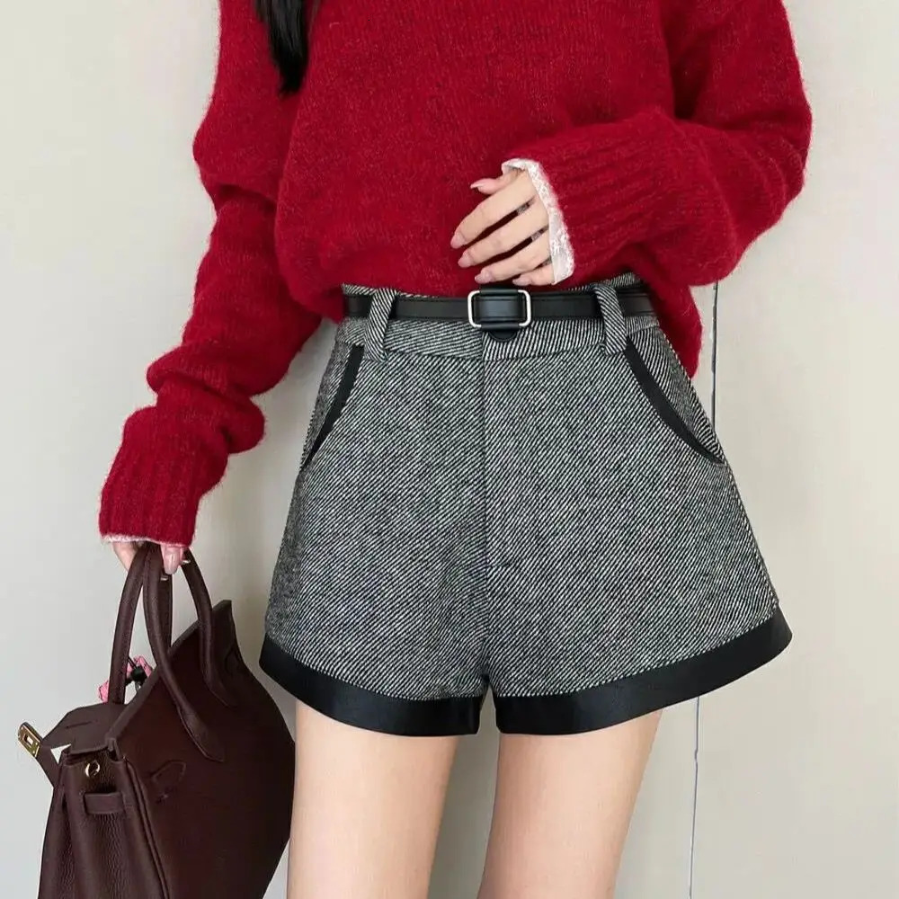 Korea Woolen Splicing Leather Short Autumn Winter HighWaisted Slimming Temperament Niche Shorts 250213