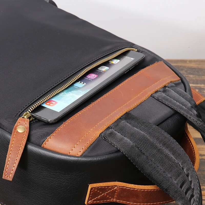 LEATHFOCUS Men's Leather Women's Casual Travel Backpack Schoolbag Top Layer Cowhide Business Office Notebook Laptop Bag