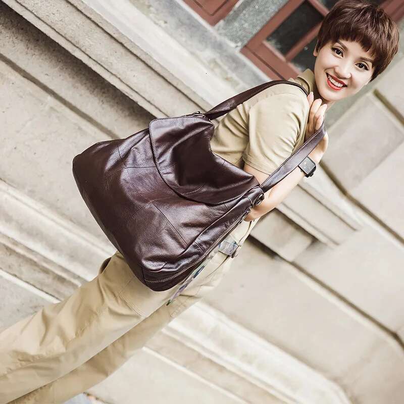 New Fashionable Top Layer Genuine Leather Large Capacity Shoulder Simple Women's Diagonal Cross Toe Layered Cowhide Tote Bag