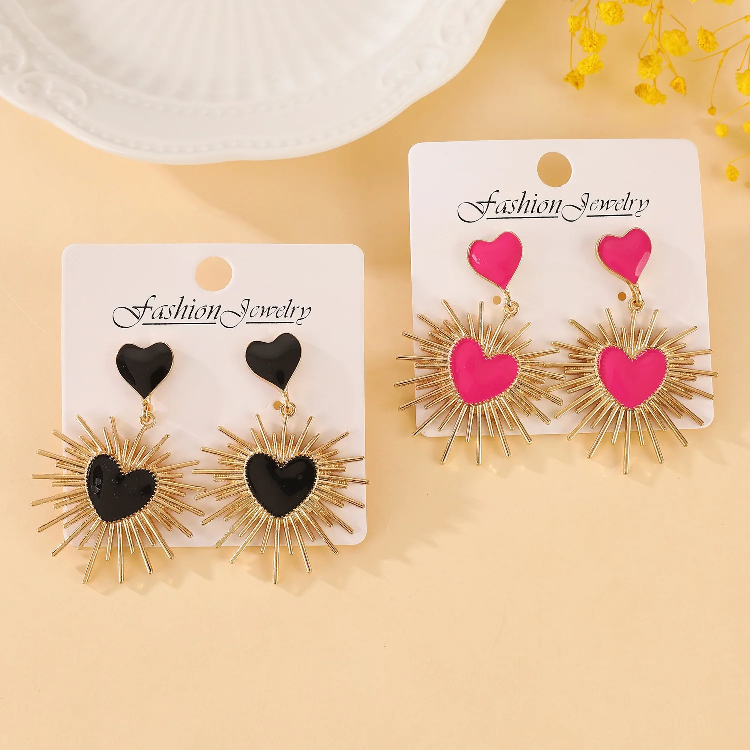 Fashion Geometric Love Heart Pendant Earrings for Women in Metal Enameled Hanging Earring Modern Trendy Party Jewelry 250213