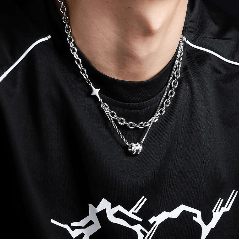 Transport bead pendant, double-layer stacked necklace, men's new niche design, simple exquisite, versatile and high-end collarbone chain