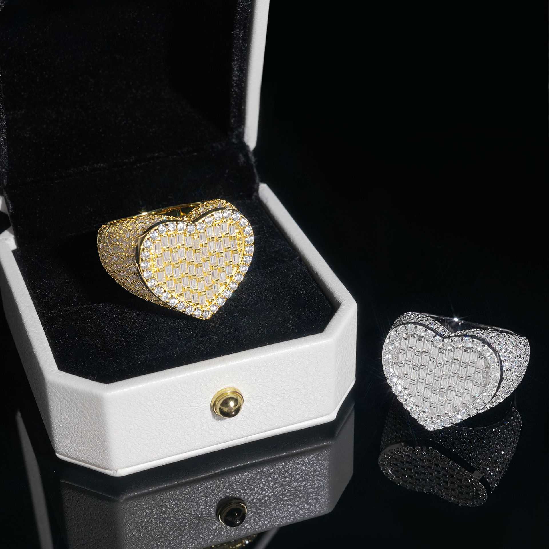 Diamond hair new heart-shaped hip-hop ring 925 silver moissanite full set special mens and womens ring