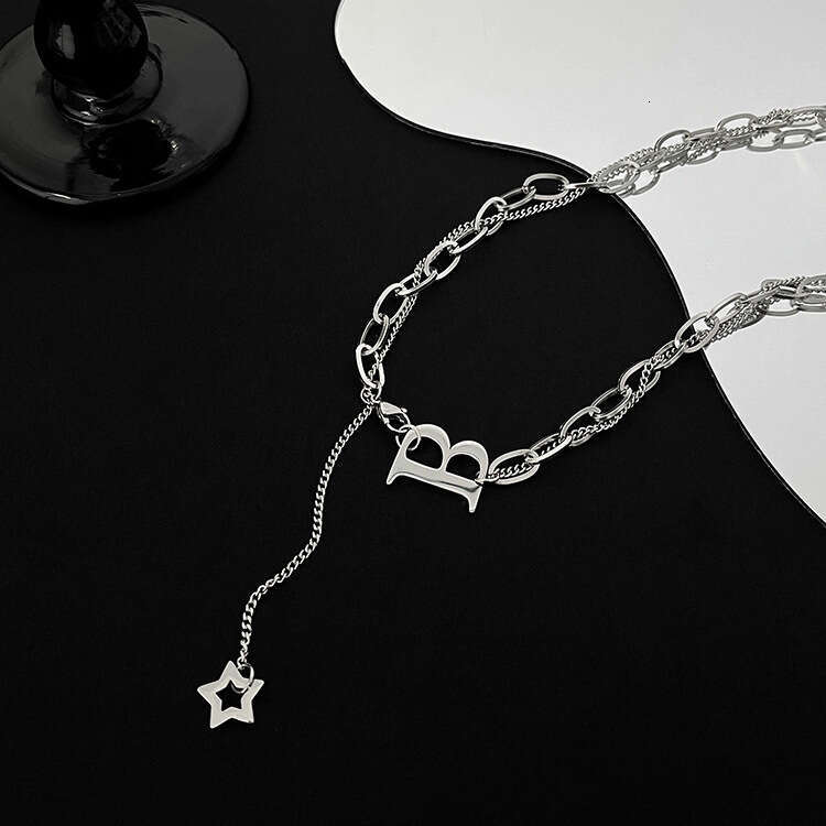 Cold style letter B pendant for men, hip-hop, niche fashion, personality, versatile collarbone chain, men's necklace