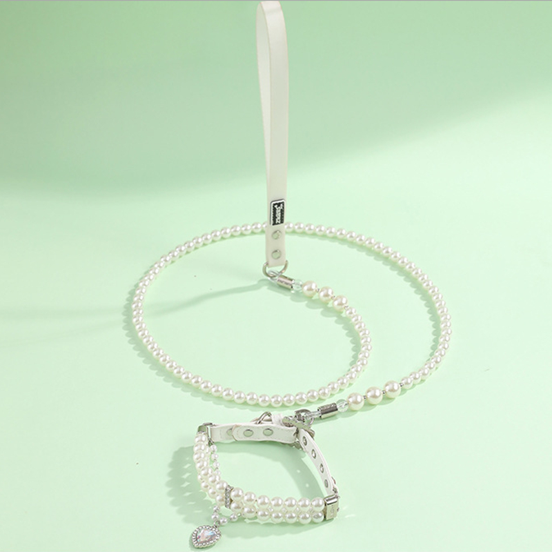 Small Dogs Collars with Large Heart-shaped Pendant Rhinestone Pearl Accessories,Leather Collar Leash Set for Dogs, Adjustable Pet Collars for Gift, Ga