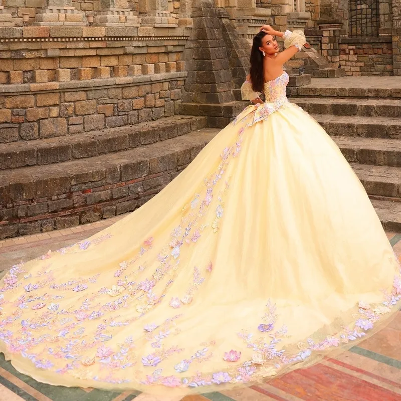 Light Yellow Tulle Princess Quinceanera Dresses With Colorful Flower Lace Appliques Sweetheart Corset Long Special Occasion Gown Detachable Sleeves Pr