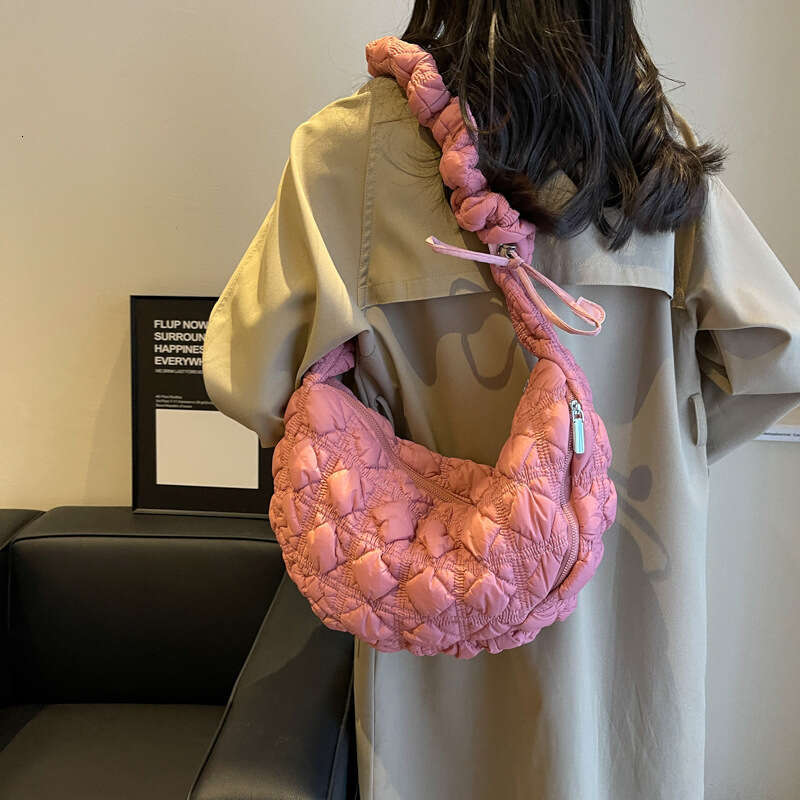 Small Korean Cloud Bubble Instagram Versatile Folded Down Cotton Leisure Underarm Single Shoulder Crossbody Dumpg Bun For Women