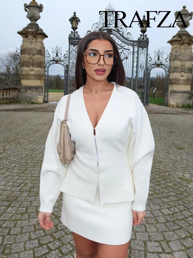 TRAFZA Women Autumn 2 Piece Set Solid VNeck Long Sleeves Covered Button Cardigan TopFashion High Waist Knitted Mini Skirts 250214