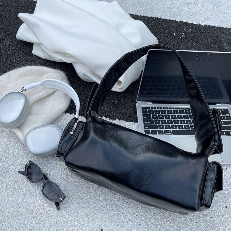 Moto & Biker Underarm Bags For Women Designer Handbags Purses 2023 New In Personality PU Square Multiple Pockets Shoulder