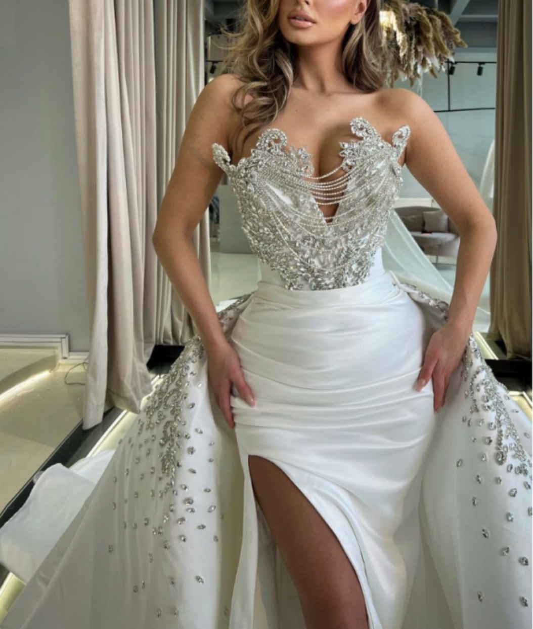Mermaid Wedding Dress Sweetheart Neck Sleeveless Bridal Gowns Crystal Detachable Train Dresses Custom Made vestidos de novia