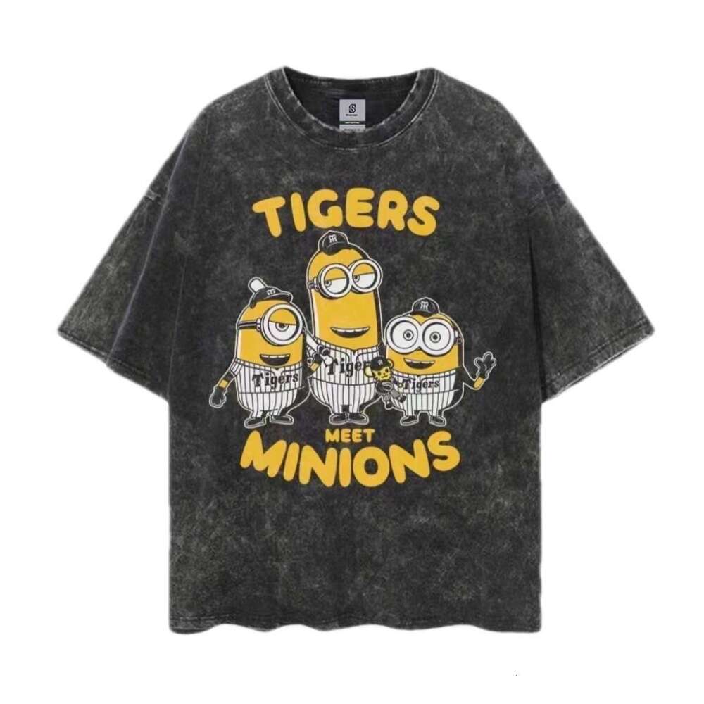 Cartoon anime high street washed vintage printed base shirt for couples hip-hop casual loose short sleeved T-shirt