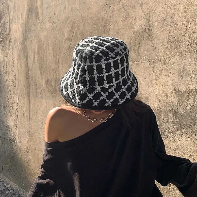 USPOP New Autumn Winter Women Bucket Hats tweed Plaid Wide Brim Bucket hats Panama Hats W250217