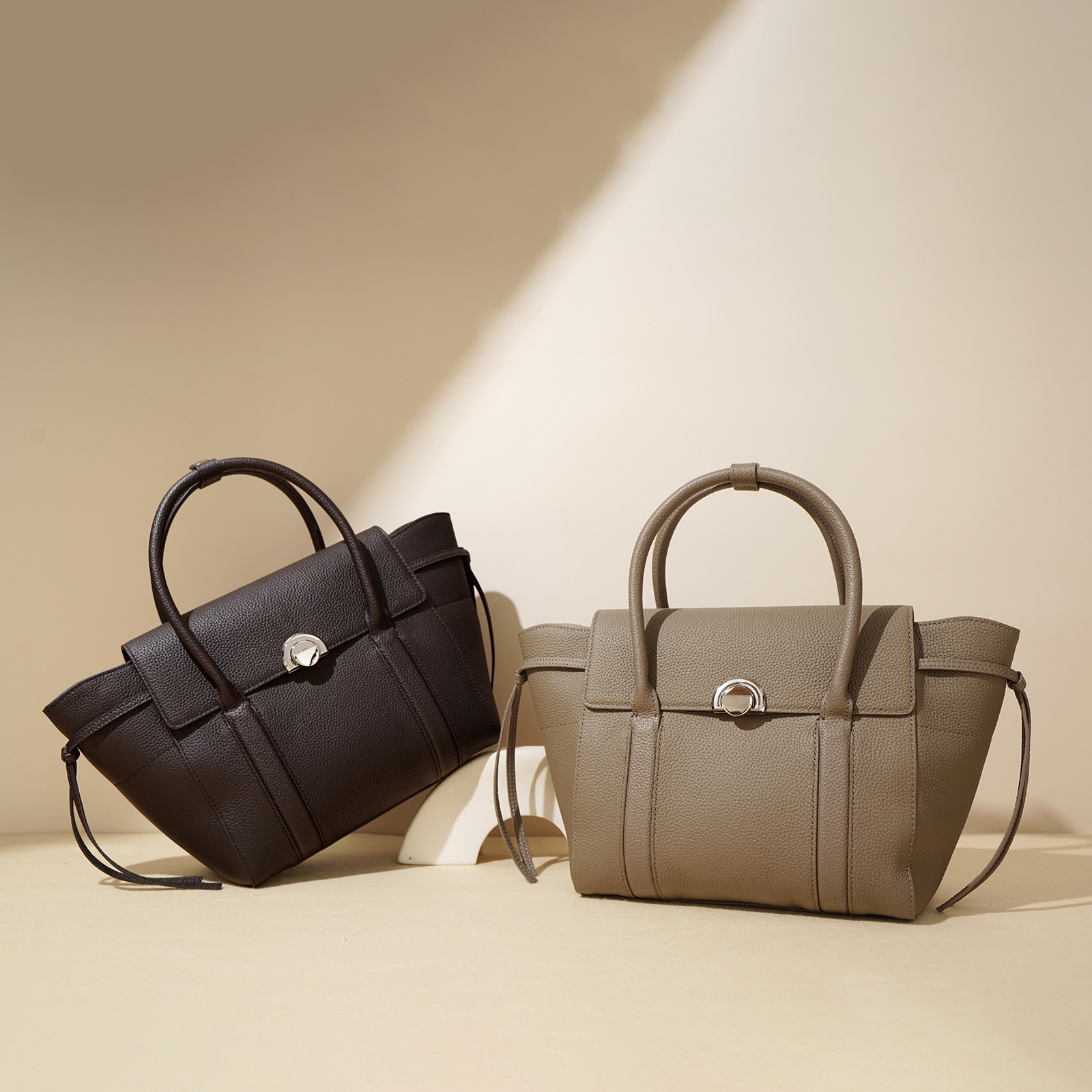 Bag 2025 New Top Layer Cowhide High-End Single Shoulder Handbag For Commuting, Large Capacity Crossbody Carrying Women's Bag, Wedding Bag