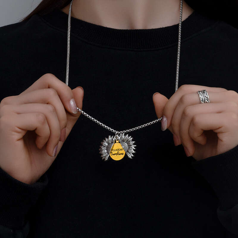 Long Necklace, Male Personality, Genjuku Wind Suower Totem Pendant, Hiphop Jewelry, Female