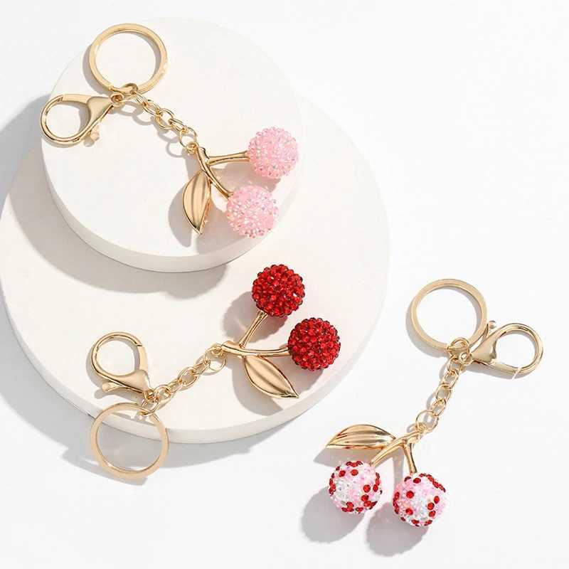 Keychains Lanyards 1Pcs Jewelry Decoration Cherry Fruit Keychain Simulation Fruitage Alloy Set With Diamonds Keyring Ladies Car Bags Pendant H250217