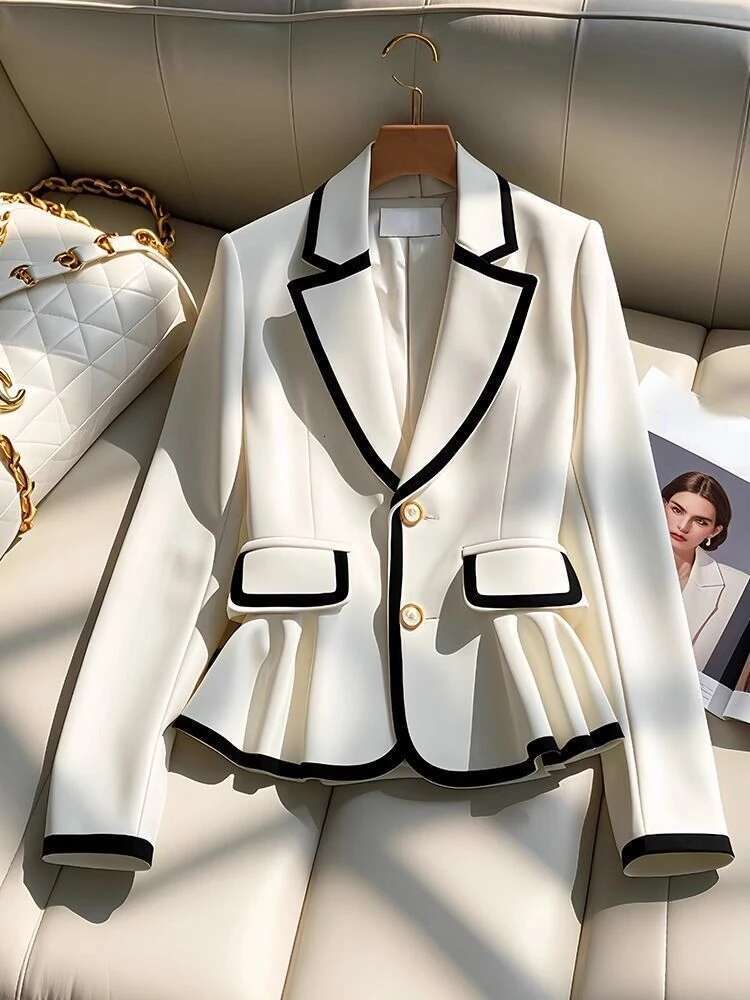 French Elegant Blazers Notched Collar Long Sleeve Ruffles Contrast Color Coats Spring Autumn Female Slim Design Women's Clothing