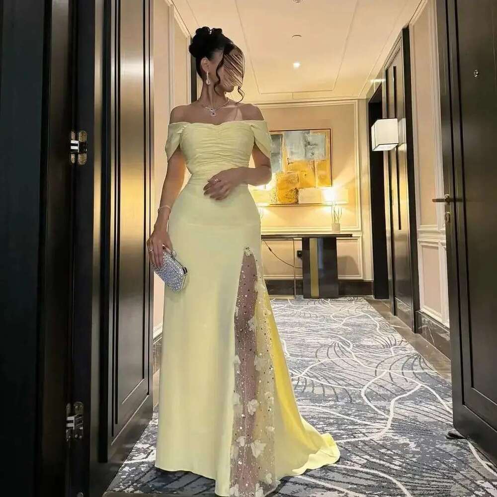 Shoulder Off Prom Dresses Yellow Wers Pleated Evening High Split Or Length Saudi Arabia Party Dress Customized