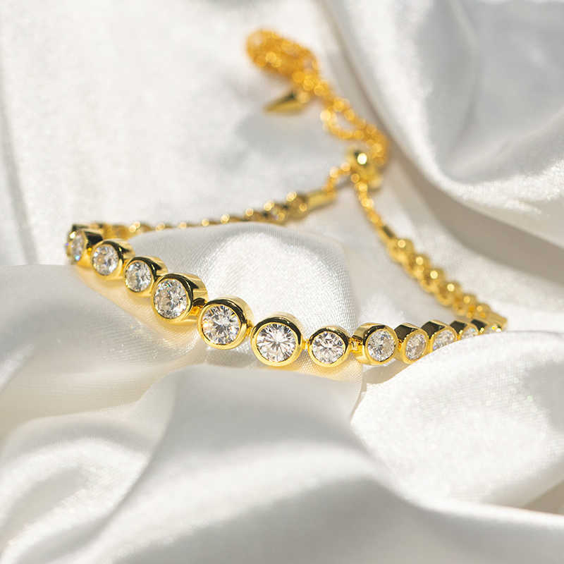 925 Sterling Silver 10k 14k 18k Gold Tennis Bracelet Graduating Bezel Setting Moissanite Diamond Tennis Bracelet