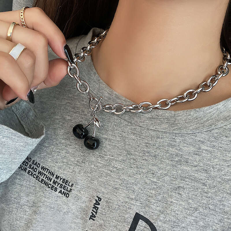 Dark cherry titanium steel ins cool wind internet celebrity collarbone chain female hip-hop punk niche minimalist necklace