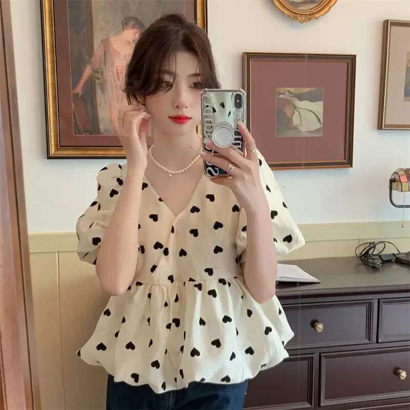 Women Clothing Sweet V Neck ral Shirt Tops Summer New Short Sleeve Print Pleated Loose Temperament T Shirts Fashion Vintage