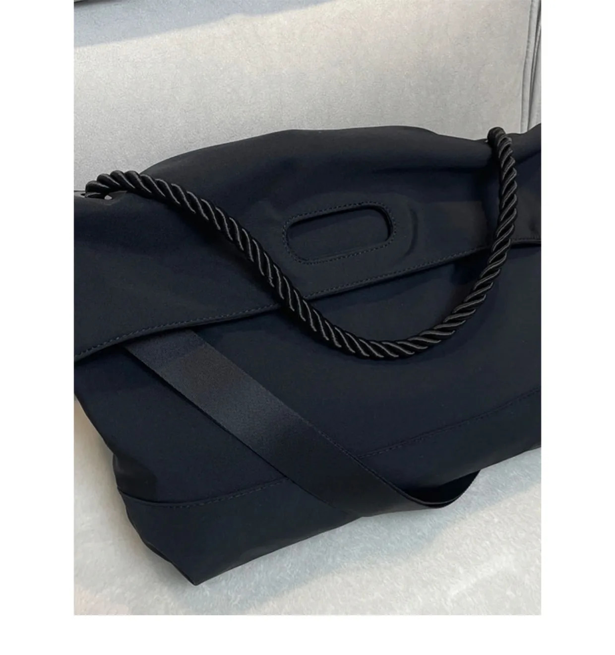 Black Nylon Women Crossbody Bags Fashion Wide Shoulder Strap Casual Tote Pack Simple All-Match Female Commute Messenger Bag 250217