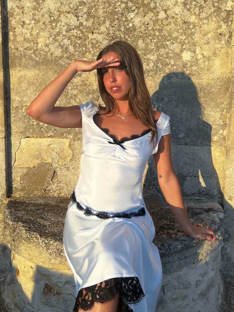 Basic Casual Dresses Fantoye Satin Patchwork Lace Women Dress Blue Short Slve Square collar Dress Female Spring Slim Casual Elegant Strtwear 2023 H252