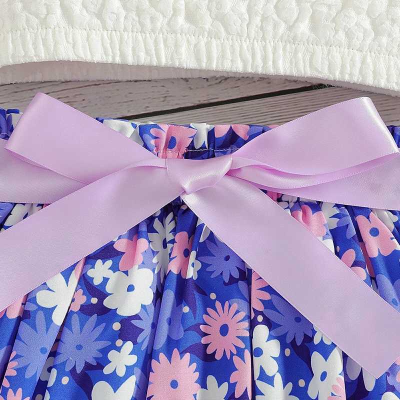 Childrens summer clothing set 2-5 years fashion vest and floral bodysuit 2 pieces girls clothing childrens pendant top W250218