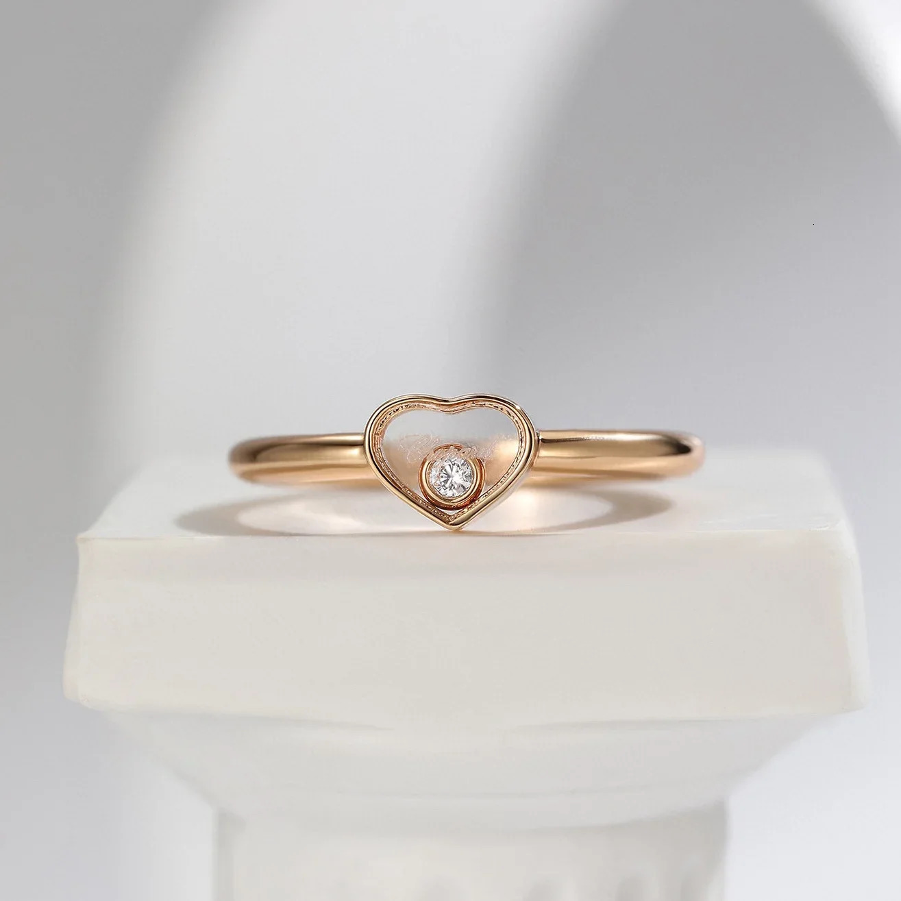 High Quality Move Stone Single AAA Zircon Heart Rings For Women Fashion Jewelry 250218