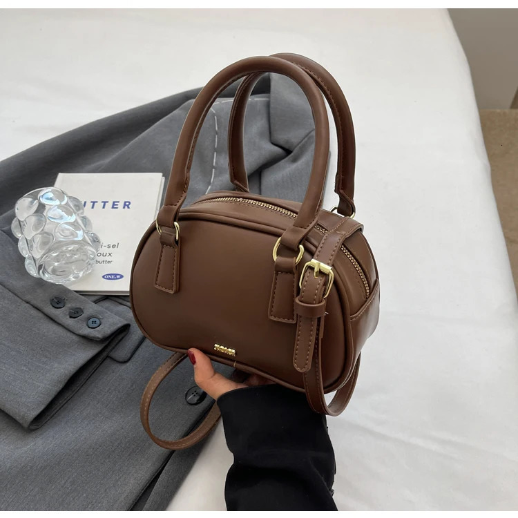 PU Leather Retro Mini Crossbody Bag for Women Korean Fashion Lady Soft Handle Daily Handbags Classic Red Bridal Bag 250217