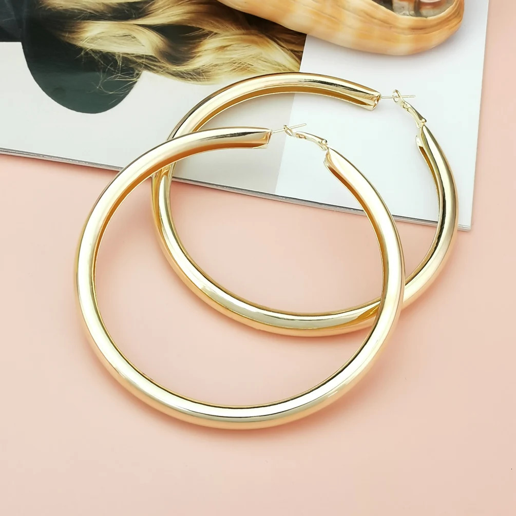 Fashion Oversized Big Hoop Earrings For Women Basketball Brincos Large Thick Round Circle Earrings Hoops Eardrop Punk Jewelry250214