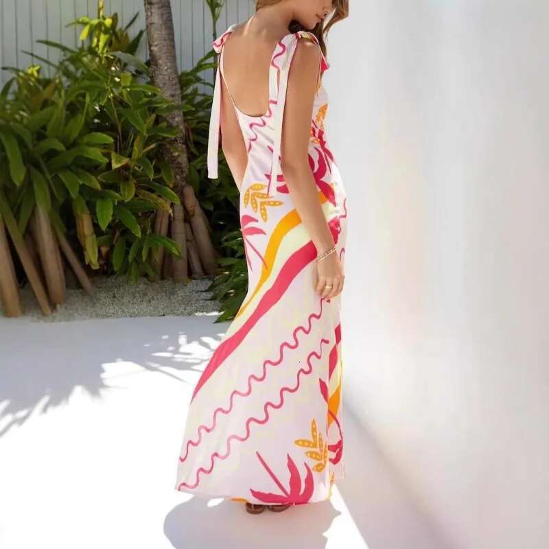 2025 Spring/Summer New Women's Printed Sexy Lace Fashionable Casual Slimming Long Dress European And American